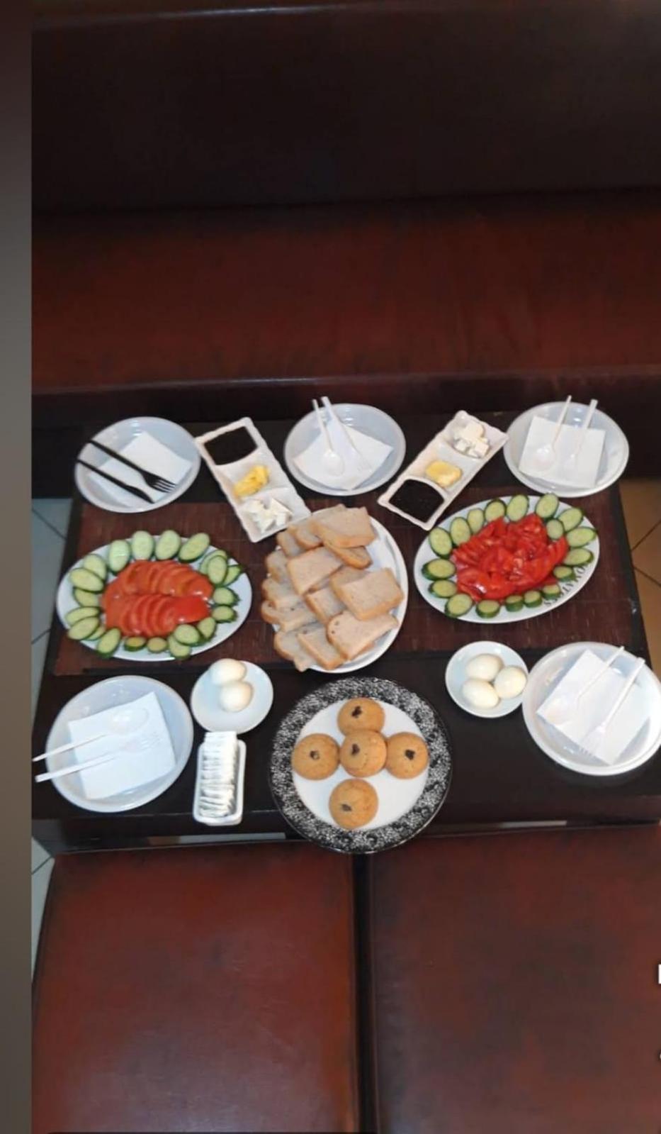 Vila 57 Hotel Tirana Esterno foto